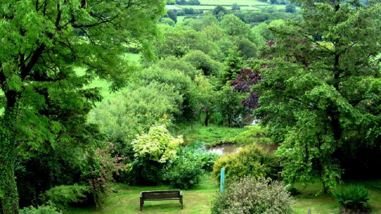 Heathergate Cottage Dartmoor Bnb Lydford Exterior photo